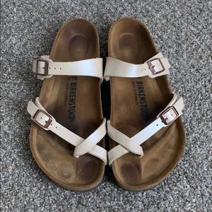 Birkenstock Mayari - Size 40, Antique Lace